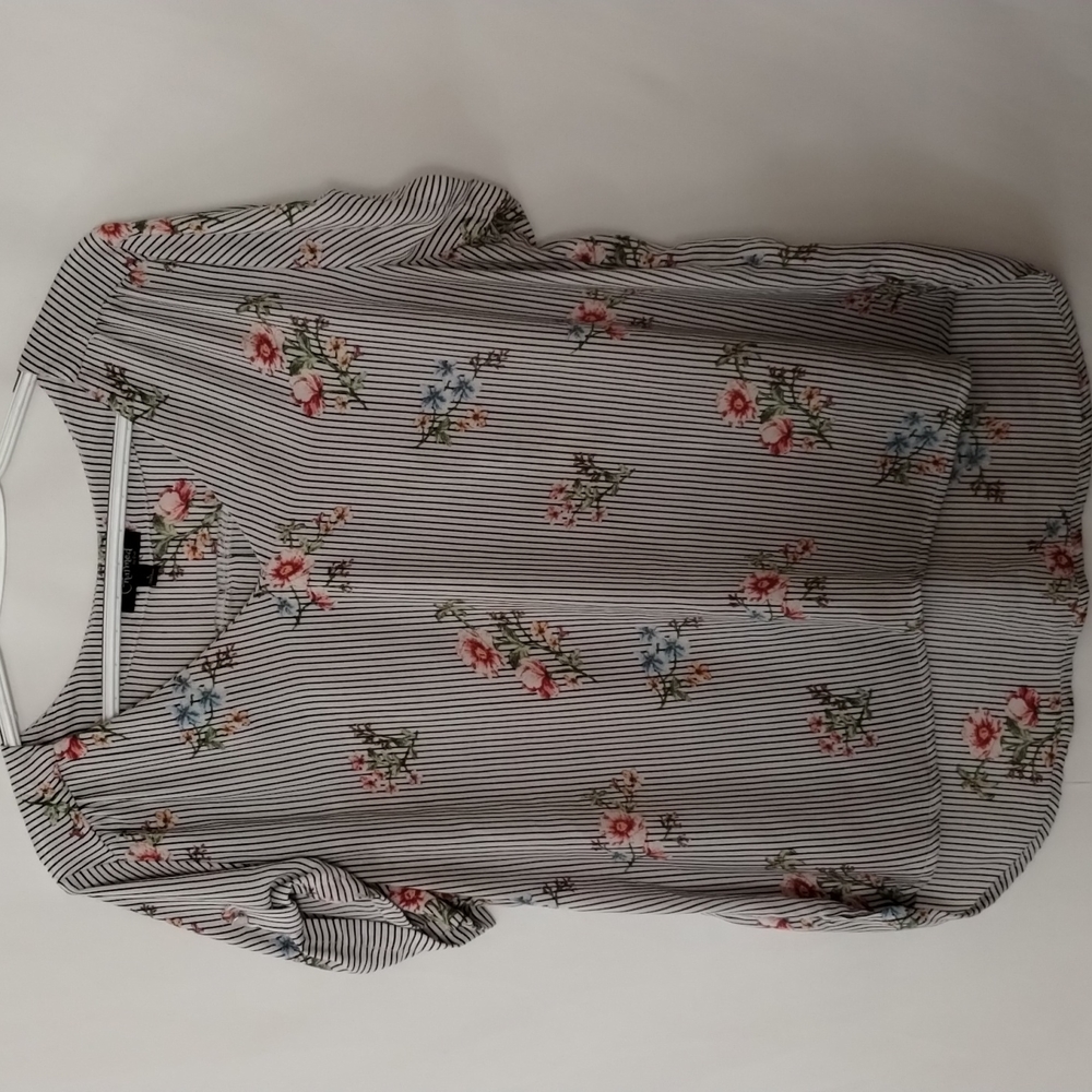 CHARMED BY EVE WOMEN SHORT SLEEVE TOP